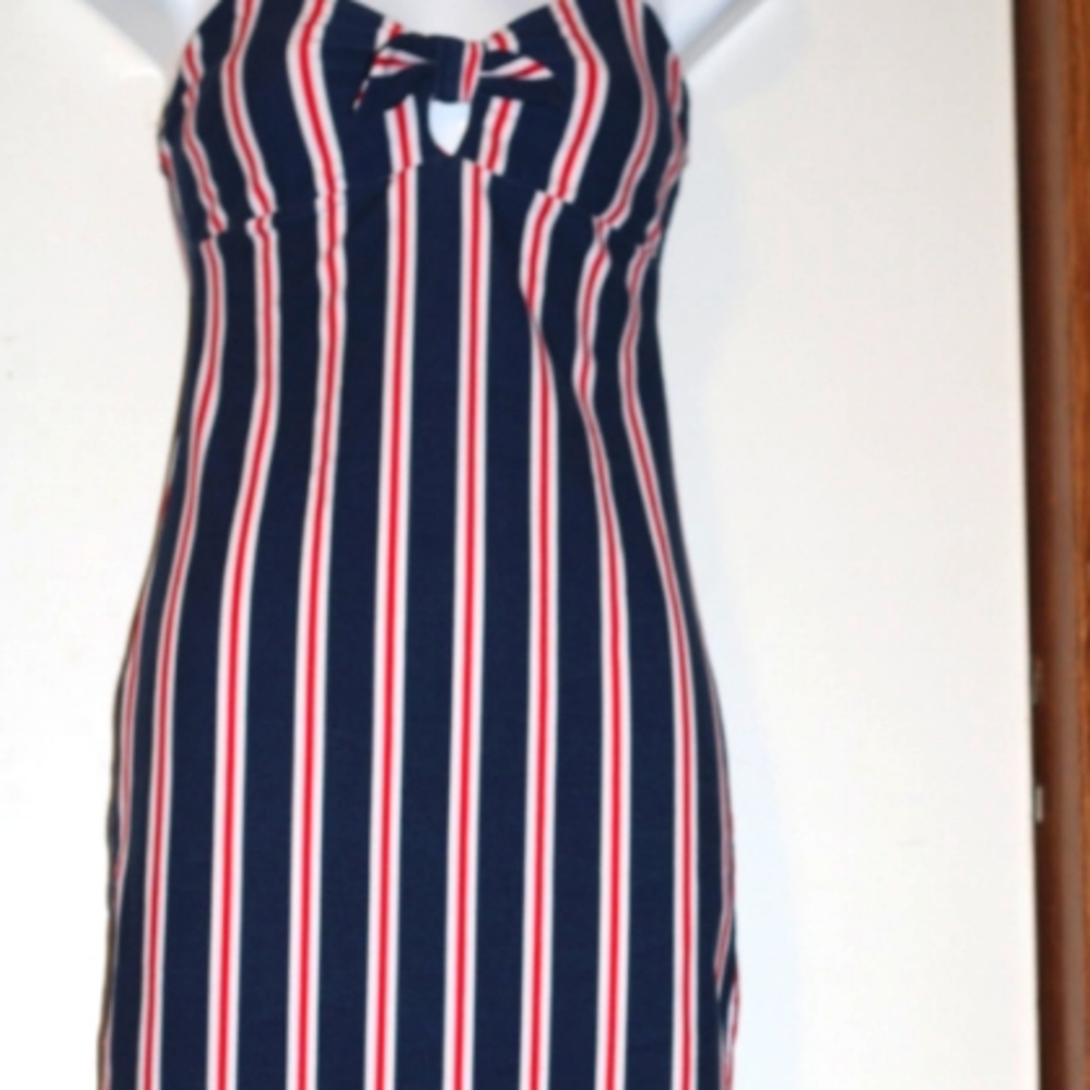 No boundaries summer dress midi